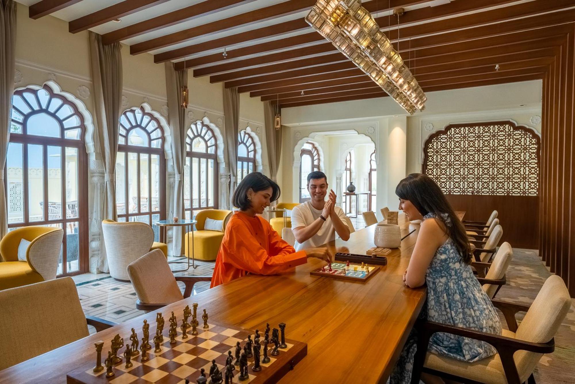 Hotel Hyatt Regency Mansarovar 5*